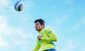 Ҳусанов энг “ишкал” футболчини ҳам ҳайратга солди!