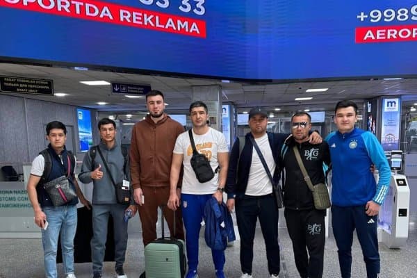 Профессионал бокс. Баҳодир Жалолов ва Отабек Холматов...