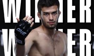 Бу йигитни тўхтатиб бўлмаяпти!