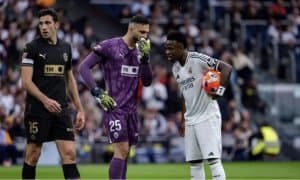 Гаровда ютқазган Винисиус пулни бермади