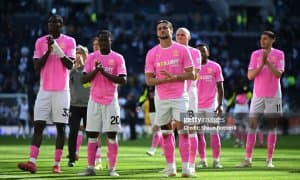 "Саутгемптон" антирекорд ўрнатиб, Чемпионшипга қайтадиган бўлди