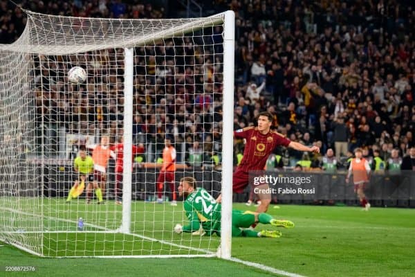 “Рома” фанатлари суперголдан кейин Шомуродов ҳақида нималар деяпти?