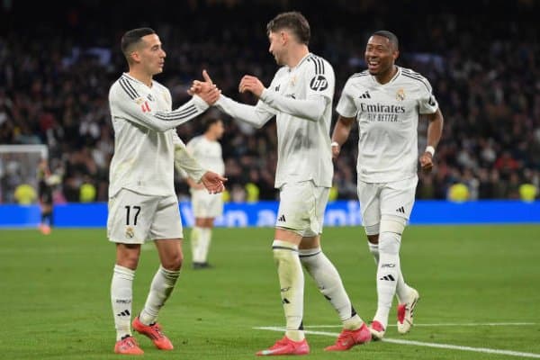 Анчелотти "Арсенал"га қарши ҳимояда кутилмаган ўзгариш қилиши мумкин