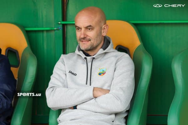 Илёс Зейтуллаев: "Танаффусда йигитларни кўзига қараб ғалаба қозонишимизга ишонгандим"