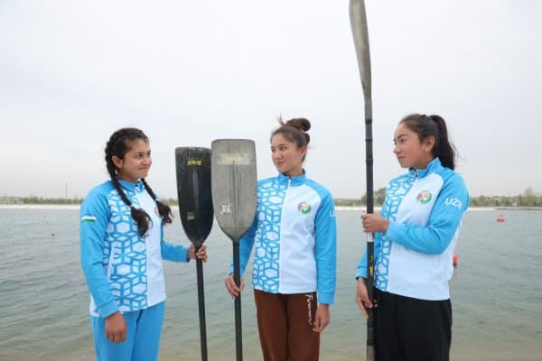 Байдарка ва каноэда эшкак эшиш бўйича мамлакат чемпионати бўлиб ўтмоқда