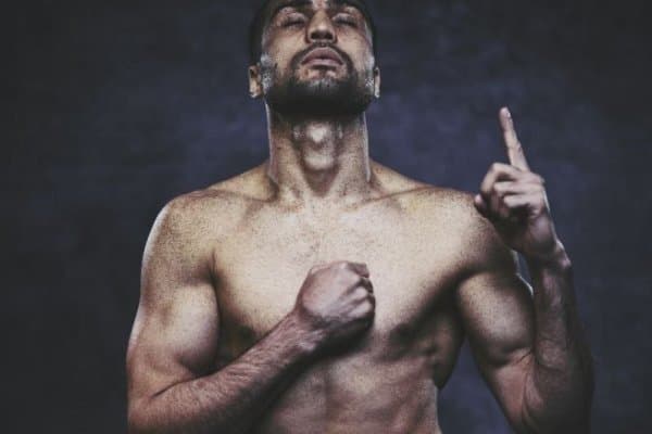 Шаҳрам Ғиёсов бўлажак баҳс олдидан расмий маросимларда иштирок этмоқда