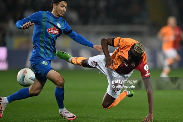 "Манчестер Юнайтед" Осимхен трансферидан воз кечди