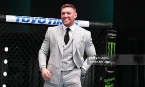 Конор Макгрегор октагонга яна кўтарилишга ишора қилди