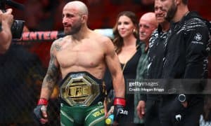 Александр Волкановски бу натижани қайд этган тарихдаги биринчи жангчи!