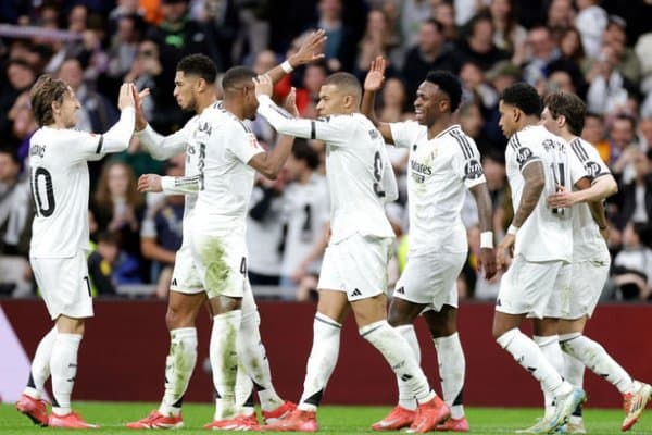 “Реал” юлдузи ўзига Англиядан клуб сотиб олади