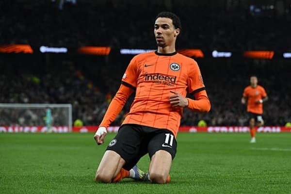 "Айнтрахт" ўз футболчиси учун камида 80 миллион евро сўрамоқда 