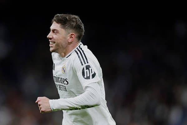 Ла Лига. Вальверденинг сўнгги дақиқалардаги супер голи "Реал"га муҳим 3 очкони тақдим этди 