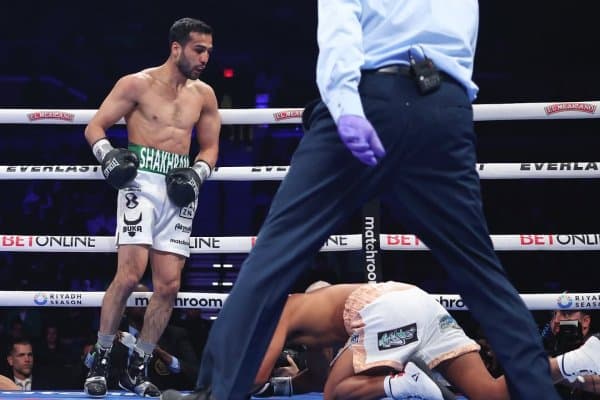 Шаҳрам Ғиёсов: "Сен урмасанг, сени уришади"