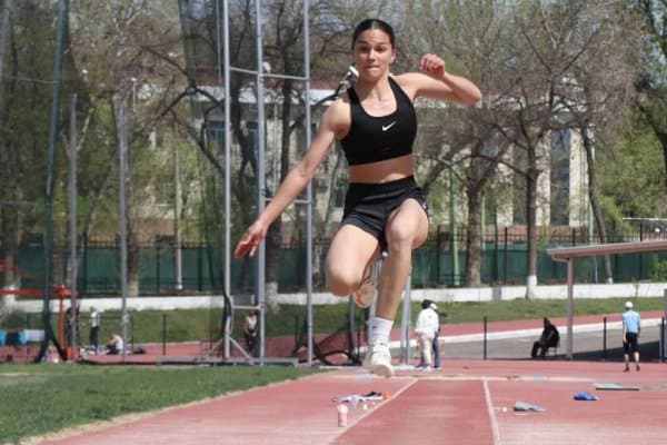 Энг кучли атлетларимиз баҳсга киришди