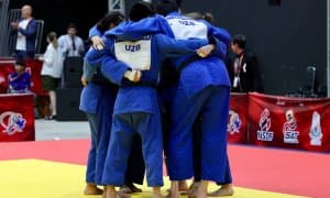 Осиё чемпионлиги учун титанлар тўқнашуви: Ўзбекистон - Япония!