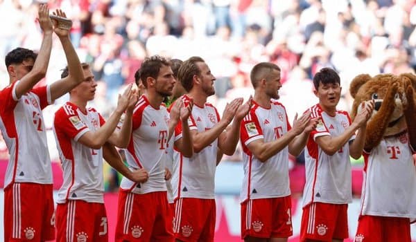 “Бавария” ўйинчига катта пул бериб, балога қолди