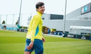 “Ливерпуль” юлдузи Ҳусановга қандай муносабат билдирди?