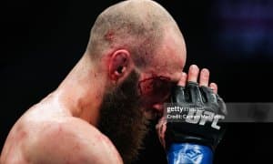 Ана холос: UFC яна бир жангчини промоушендан ҳайдади