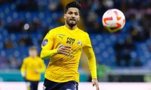 Эронлик футболчи Франция чемпионатига кўчиб ўтяптими? 