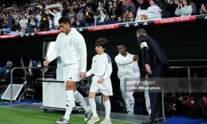 "Реал"нинг муҳим футболчиси навбатдаги баҳсни ўтказиб юбориши мумкин