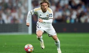 Ғалати таклиф: “Реал” Модричга икки ҳафталик шартнома берди