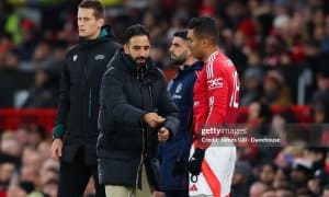 Аморим Каземирони ҳаммага намуна қилиб кўрсатмоқда