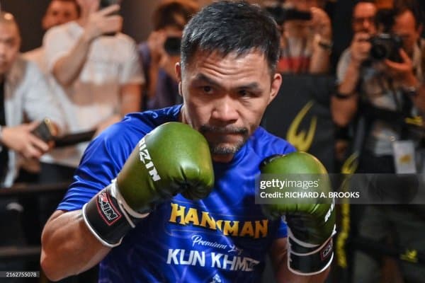 Мэнни Пакьяо рингга қайтади, рақиб...