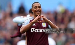 АПЛ. "Астон Вилла" ЕЧЛ йўлланмаси учун курашга қайтди. Ҳозирча учта жамоада 60 очко 