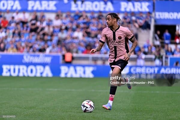 "Арсенал" ва ПСЖ ЕЧЛ доирасидаги жавоб беллашувидан аввал ички чемпионатда бир хил ҳисобда мағлуб бўлди 