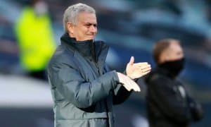 Моуриньо Туркия чемпионати обрўсини тўкди