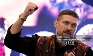 Александр Усикка от зарба бериб юборган(ми?)