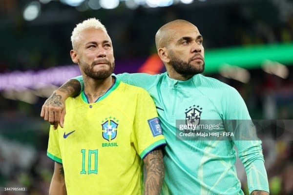 Бразилия ва "Барселона" собиқ юлдузи Россия Медиалигасида тўп тепиши мумкин