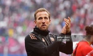 Фаолиятидаги дастлабки совринни қўлга киритган Кейн ҳиссиётларини яшириб тура олмади