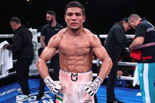 Муроджон Ахмадалиев проведет бой в Мексике