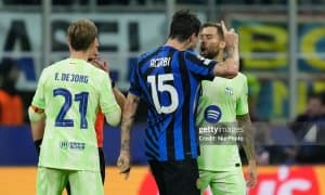 Иниго Мартинес Ачербига қилган ҳаракати ҳақида гапирди