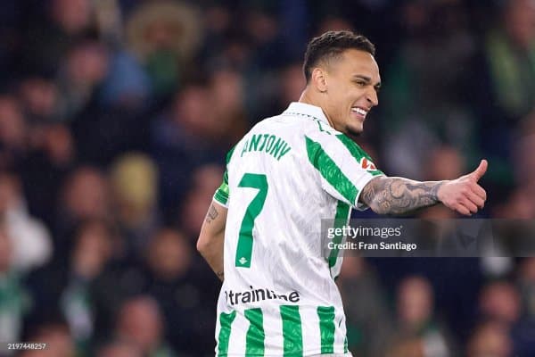 Антони қандай қилиб бир ўлимдан омон қолганини айтиб берди