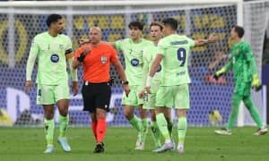 УЕФА “Барса” босим қилаётган ҳакам тақдирини ҳал қилди