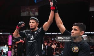 Май ойида бизни иккита супер муҳим баҳс кутмоқда!