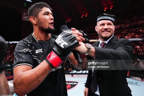 Нурсултон Рўзибоев жанг қиладиган турнирда яна кимлар октагонга кўтарилади?