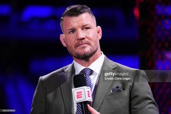 Майкл Биспинг: "Хамзат Чимаев Дю Плесси билан жангда фаворит эмас"