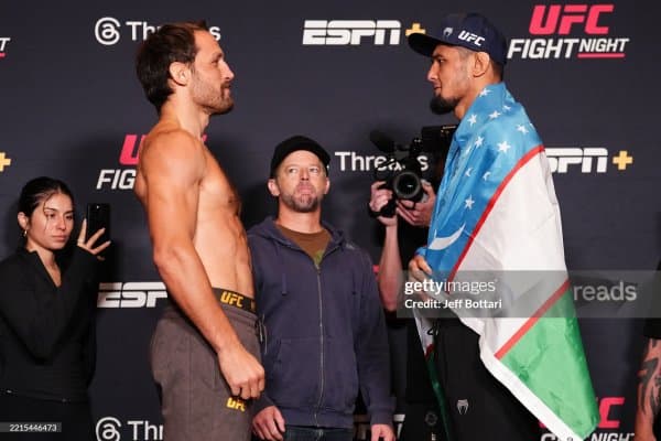 Дастин Штольцфус - Нурсултон Рўзибоев. Машҳур сайтлар жанг натижасини тахмин қилди