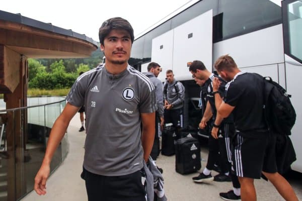 Машҳур легионеримиз 9-клубидан ҳам кетди!