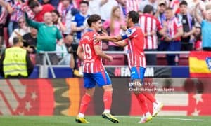 Ла Лига. Чемпионликни расмийлаштирган "Барселона" мағлуб бўлди. "Реал" Мбаппе ва Беллингемнинг голлари эвазига ғалаба қозонди. "Атлетико" эса "Бетис"ни йирик ҳисобда ютди