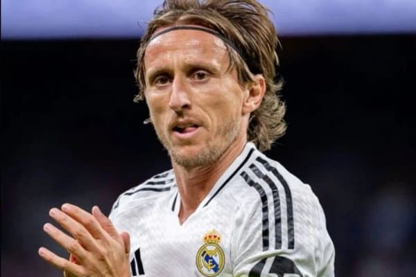 “Реал” Модричнинг келажагини ҳал қилди