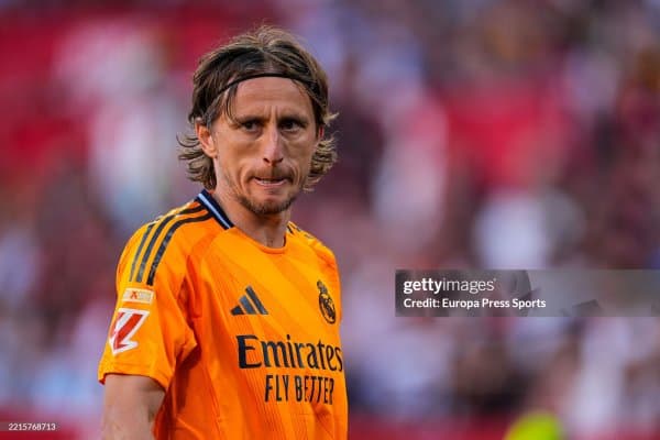 Модрич "Реал"да қолиш учун бир ўзгаришга қўл уради