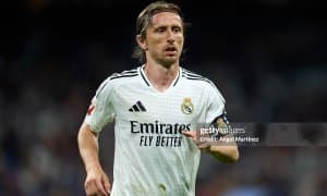 Модрич "Реал"ни тарк этиш арафасида. Клуб унга ҳали шартнома таклиф этмади