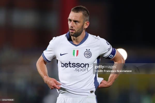 Де Врей "Интер"нинг А Сериядаги иккинчи ўринни эгаллагани ҳақида фикр билдирди