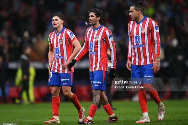 Симеоне муҳим бир футболчининг келажагига ойдинлик киритди