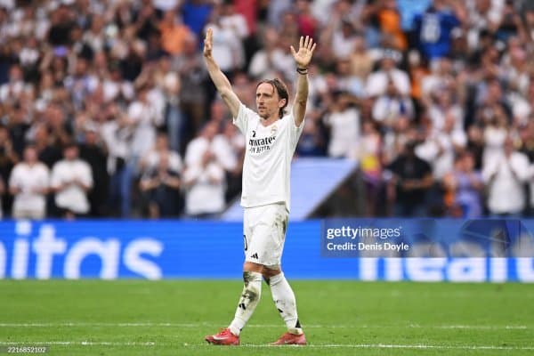 Модрич "Сантиаго Бернабеу"да хайрлашганидан мамнун бўлди 