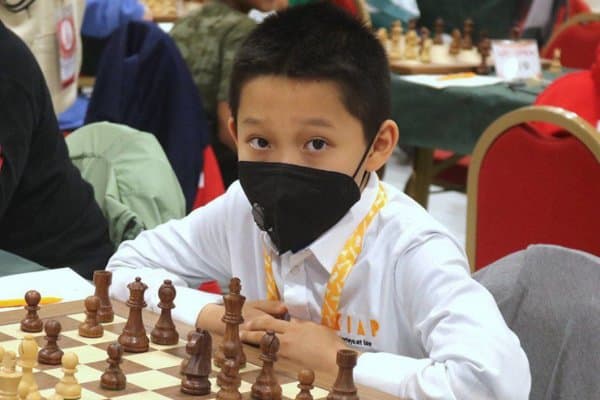 Россиялик 10 ёшли шахматчи халқаро мастерга айланиб, рекордни янгилади